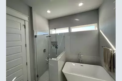 808 Fisher #A, Houston, TX 77018 - Photo 23