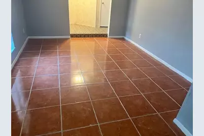 4218 Southchase Lane, Houston, TX 77014 - Photo 9