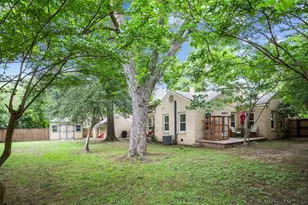 419 E Bell Ave, Crockett, TX 75835 - Photo 23
