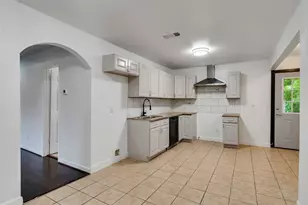 4930 Holloway Dr, Houston, TX 77048 - Photo 17