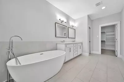 626 E 28th Street, Houston, TX 77008 - Photo 21