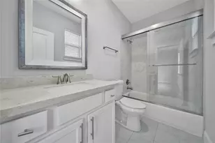 626 E 28th St, Houston, TX 77008 - Photo 31