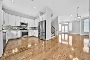626 E 28th St, Houston, TX 77008 - Photo 7