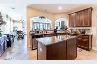 4026 Tuscan Shores Dr, Missouri City, TX 77459 - Photo 11