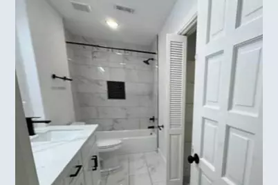 10031 Inwood Drive, Houston, TX 77042 - Photo 9