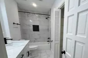 10031 Inwood Dr, Houston, TX 77042 - Photo 9