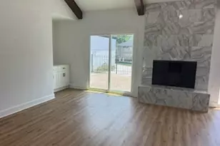 10031 Inwood Dr, Houston, TX 77042 - Photo 3