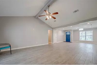 5806 Cartagena Street, Houston, TX 77035 - Photo 11