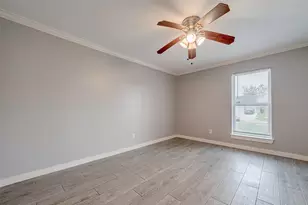 5806 Cartagena St, Houston, TX 77035 - Photo 25