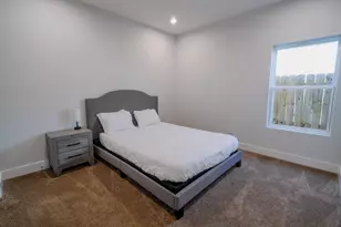 615 Northew St, Houston, TX 77091 - Photo 21