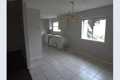 7322 W Fuqua Drive, Houston, TX 77489 - Photo 5