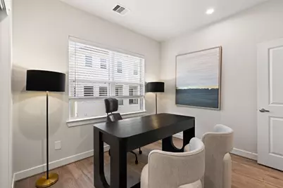 3925 Willowbend Point Drive, Houston, TX 77025 - Photo 31