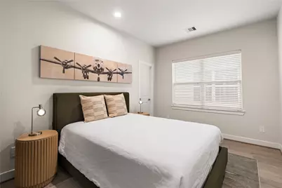 3925 Willowbend Point Drive, Houston, TX 77025 - Photo 33