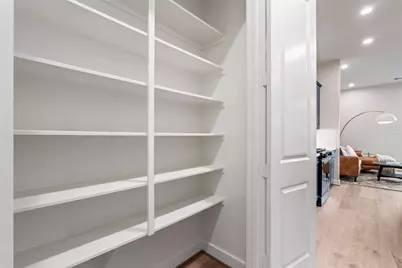 3925 Willowbend Point Drive, Houston, TX 77025 - Photo 13