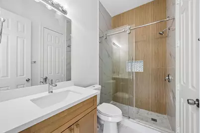 7503 Northwoods Drive, Sugar Land, TX 77479 - Photo 25