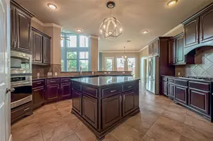 13547 Breakwater Path Loop, Houston, TX 77044 - Photo 11
