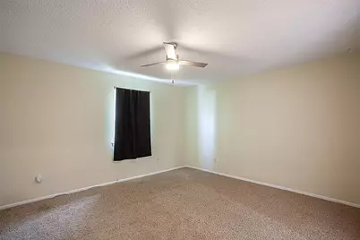 4150 Crow Road #10, Beaumont, TX 77706 - Photo 11
