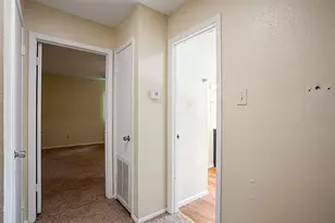 4150 Crow Rd, Beaumont, TX 77706 - Photo 9