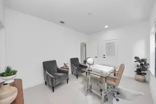 925 Fisher St, Houston, TX 77018 - Photo 9