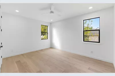 959 Althea Drive, Houston, TX 77018 - Photo 39