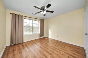 10422 Springland Ct, Houston, TX 77065 - Photo 11