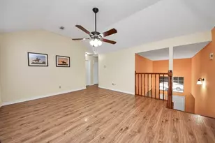 10422 Springland Ct, Houston, TX 77065 - Photo 11