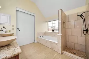 10422 Springland Ct, Houston, TX 77065 - Photo 13