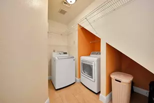 10422 Springland Ct, Houston, TX 77065 - Photo 9