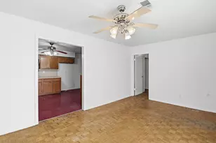 5215 Grace Point Ln, Houston, TX 77048 - Photo 7