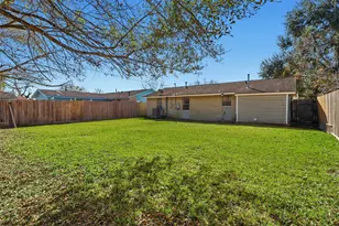 5215 Grace Point Ln, Houston, TX 77048 - Photo 27