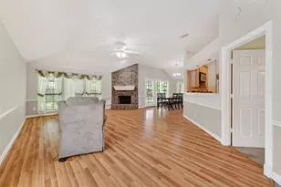 4418 Glen Avon Dr, Pasadena, TX 77505 - Photo 5