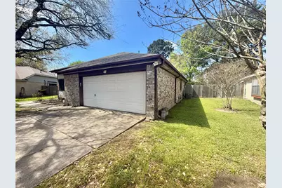 4418 Glen Avon Drive, Pasadena, TX 77505 - Photo 3