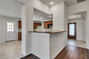 6807 Davy Crockett Dr, Manvel, TX 77578 - Photo 11