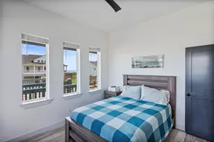 3841 Biscayne Beach Rd, Crystal Beach, TX 77650 - Photo 23