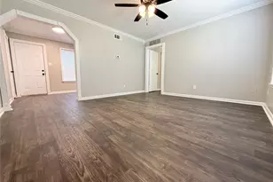 218 W 15th St, Houston, TX 77008 - Photo 5