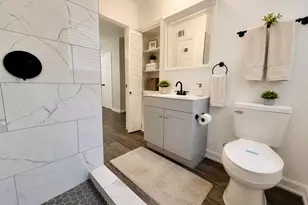 218 W 15th St, Houston, TX 77008 - Photo 21