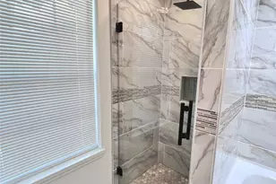 9827 Westminster Dr, Humble, TX 77338 - Photo 33