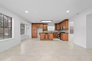 9827 Westminster Dr, Humble, TX 77338 - Photo 7