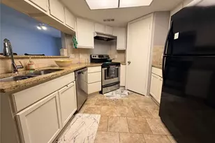 726 Country Pl Dr, Houston, TX 77079 - Photo 9
