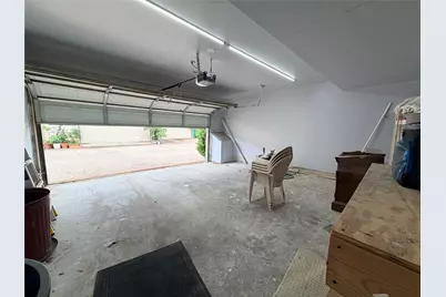 726 Country Place Drive #B, Houston, TX 77079 - Photo 23