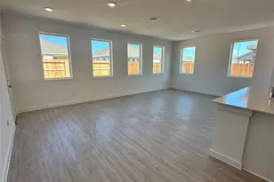 9311 Golden Dorado Ln, Baytown, TX 77521 - Photo 3