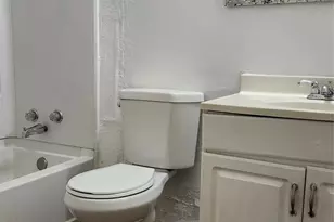 103 Avondale St, Houston, TX 77006 - Photo 9
