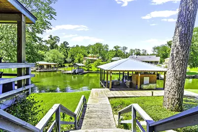 305 Lakeshore Dr, Onalaska, TX 77360 - Photo 31