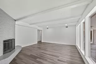 8307 Braesview Ln, Houston, TX 77071 - Photo 5
