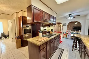 3160 Galewood Ln, Port Neches, TX 77651 - Photo 9