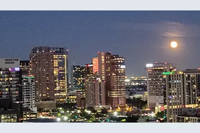 2016 Main Street #2305, Houston, TX 77002 - Photo 1