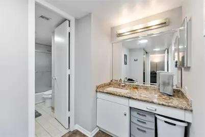 2016 Main Street #2305, Houston, TX 77002 - Photo 15