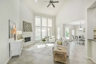 13607 Breakwater Path Loop, Houston, TX 77044 - Photo 5