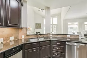 13607 Breakwater Path Loop, Houston, TX 77044 - Photo 15