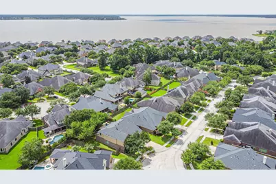 13607 Breakwater Path Loop, Houston, TX 77044 - Photo 43